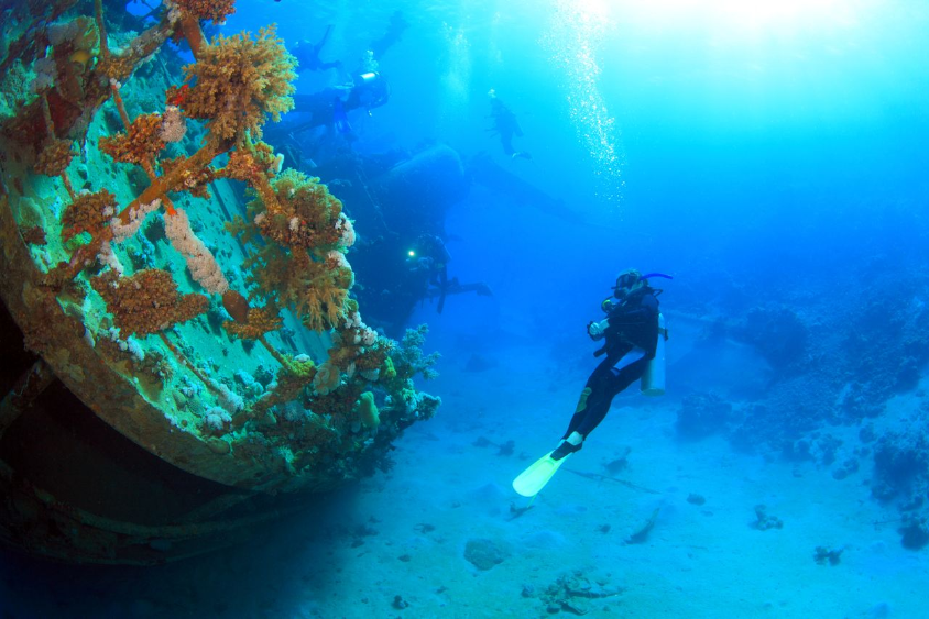 shipwreck-diving
